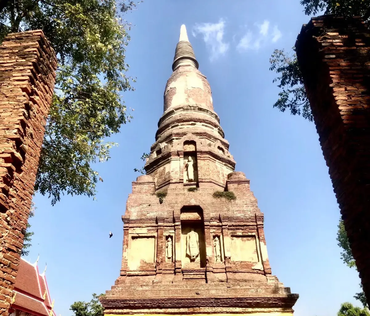 ทำบุญ 9 วัดไทยสุดอันซีน เสริมความปังส่งท้ายปี 65