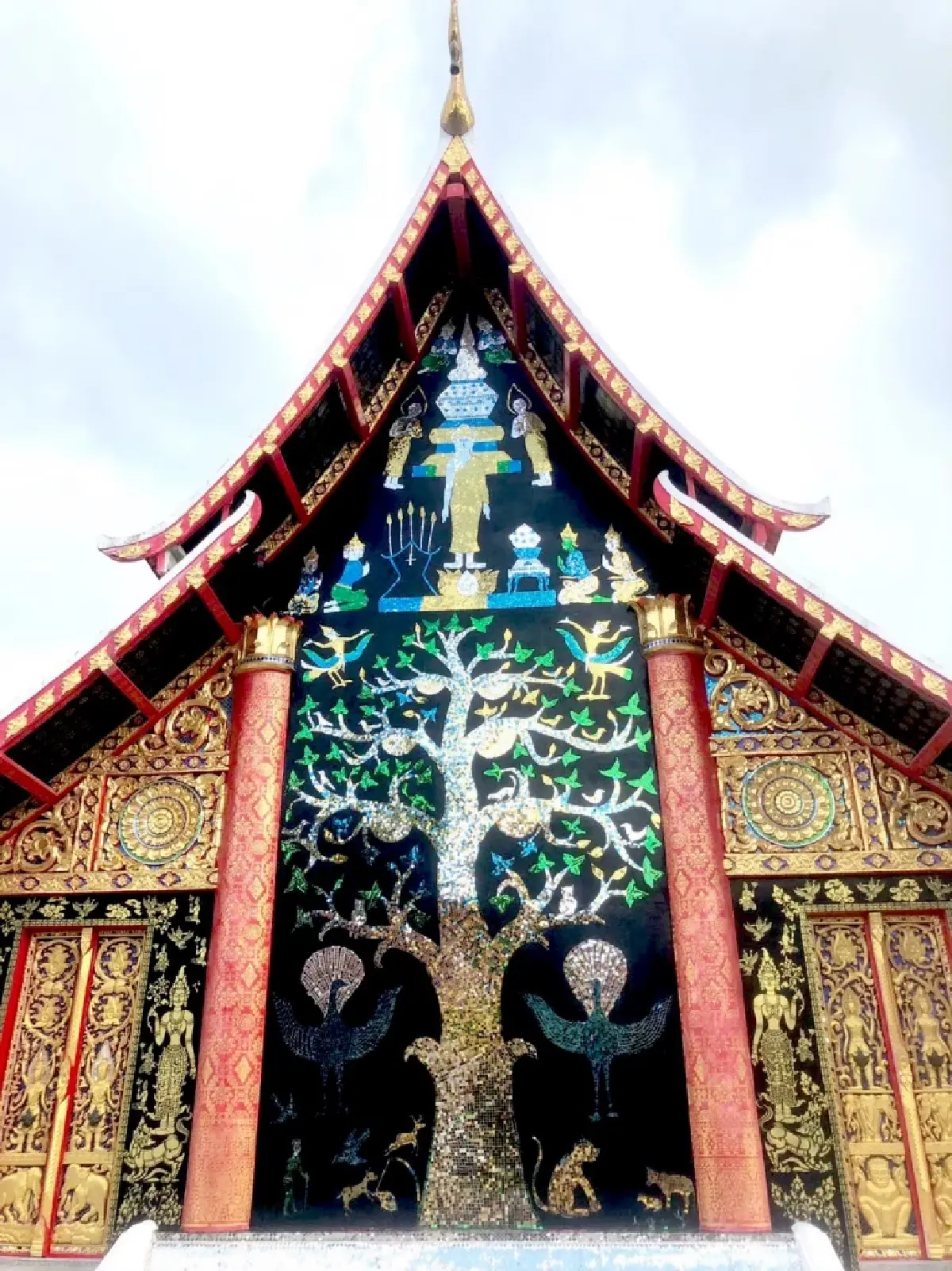 ทำบุญ 9 วัดไทยสุดอันซีน เสริมความปังส่งท้ายปี 65