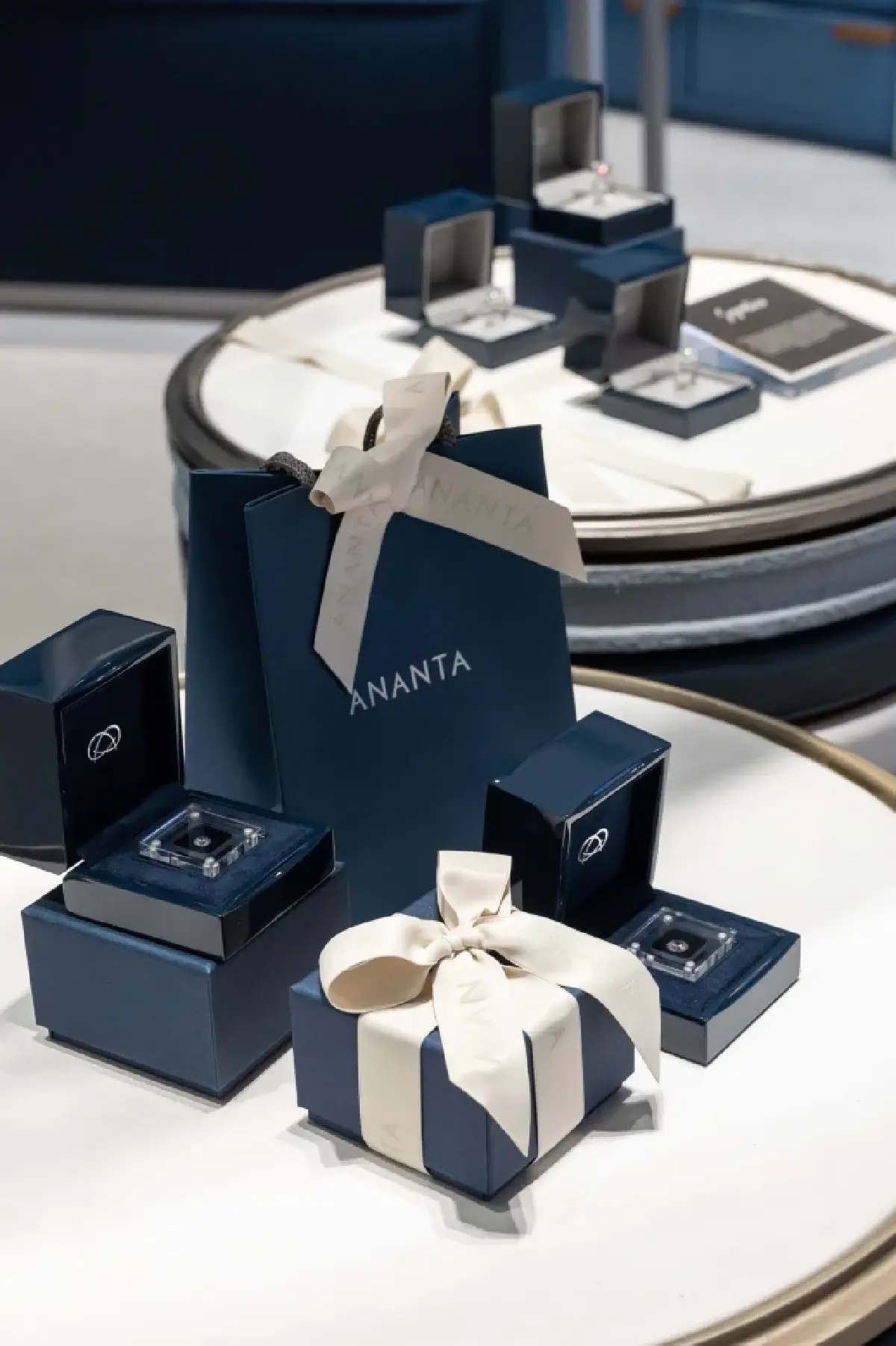 คนรุ่นใหม่อินไซด์ธุรกิจสินค้าแฟชั่นสุดยูนีค