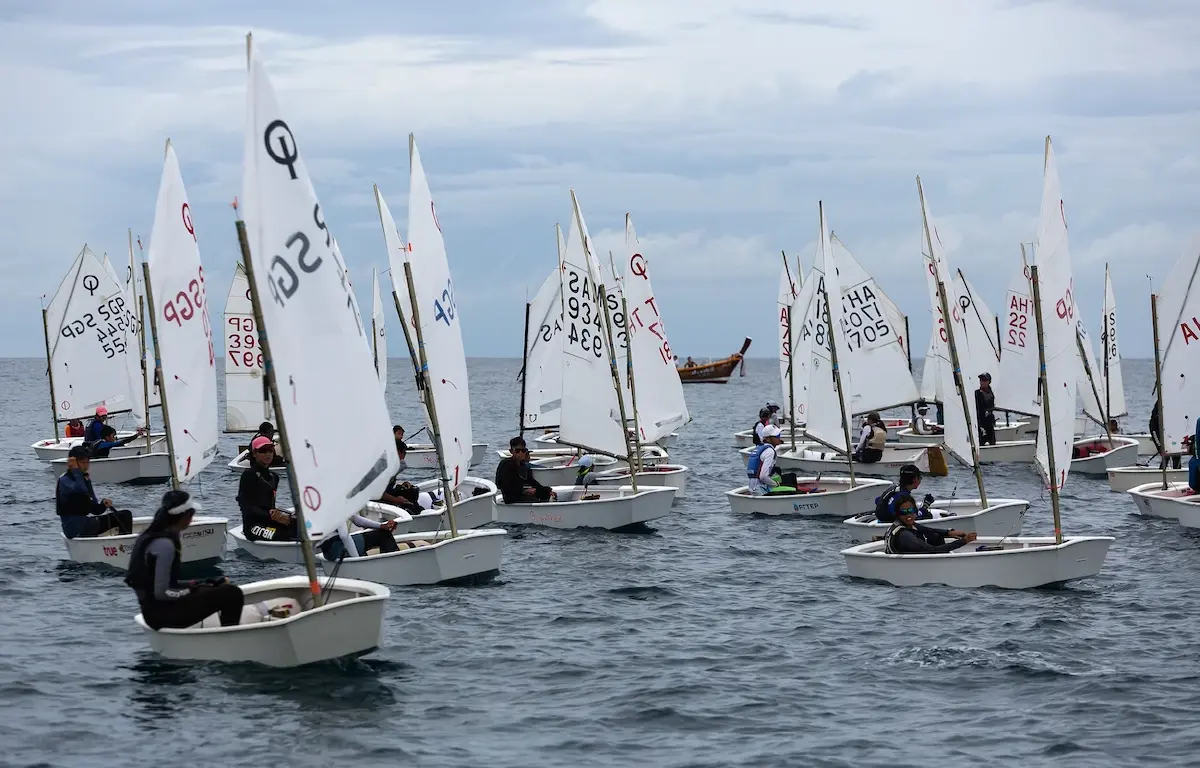 การแข่งขันเรือใบภูเก็ตคิงส์คัพรีกัตต้าครั้งที่ 34