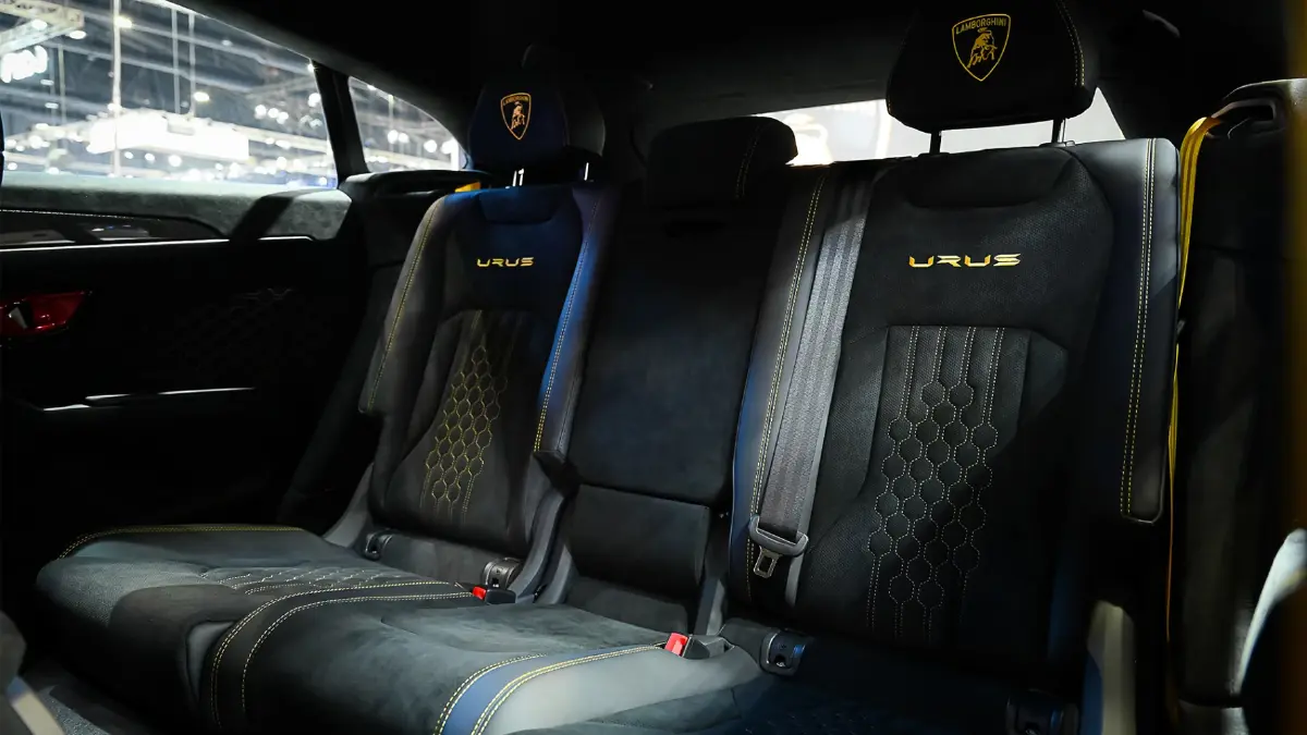 ทวงเจ้าตลาด SUPER SUV "Lamborghini Urus Performante”