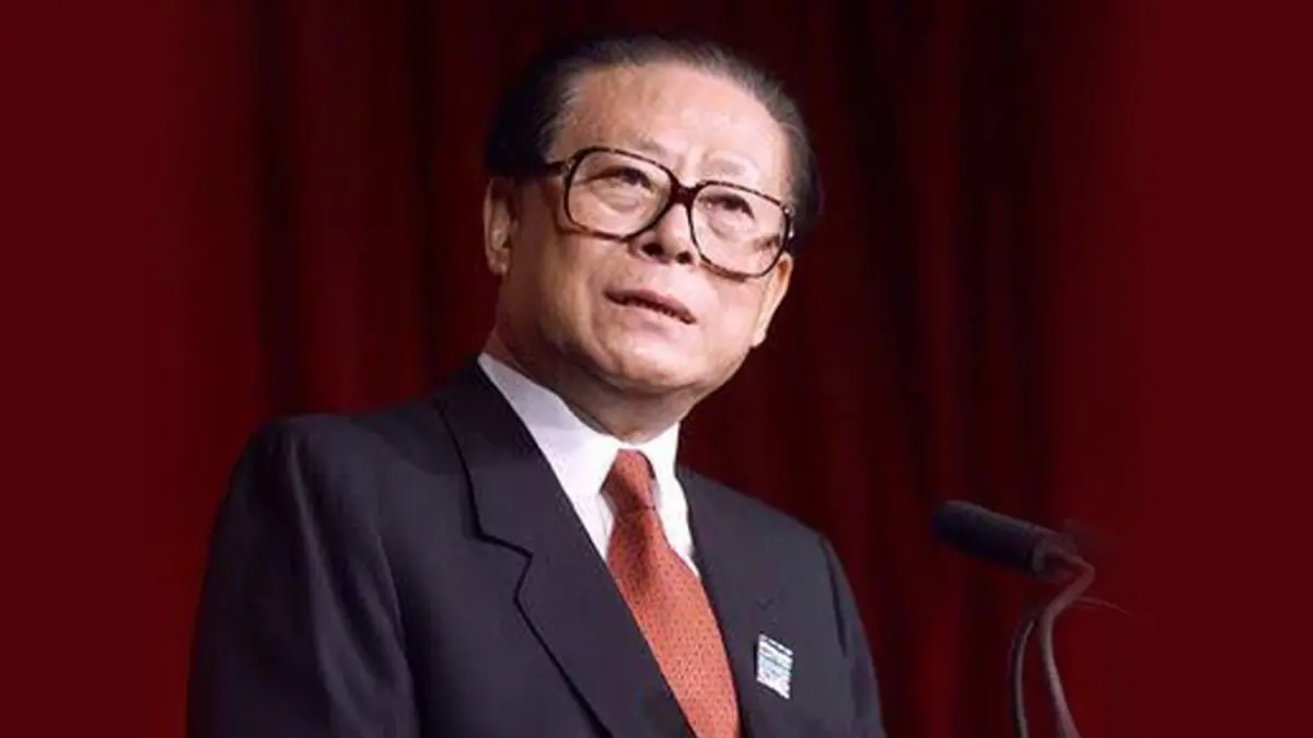 รวมดาวจรัสแสงลาลับขอบฟ้าสู่จักรวาลอันแสนไกล