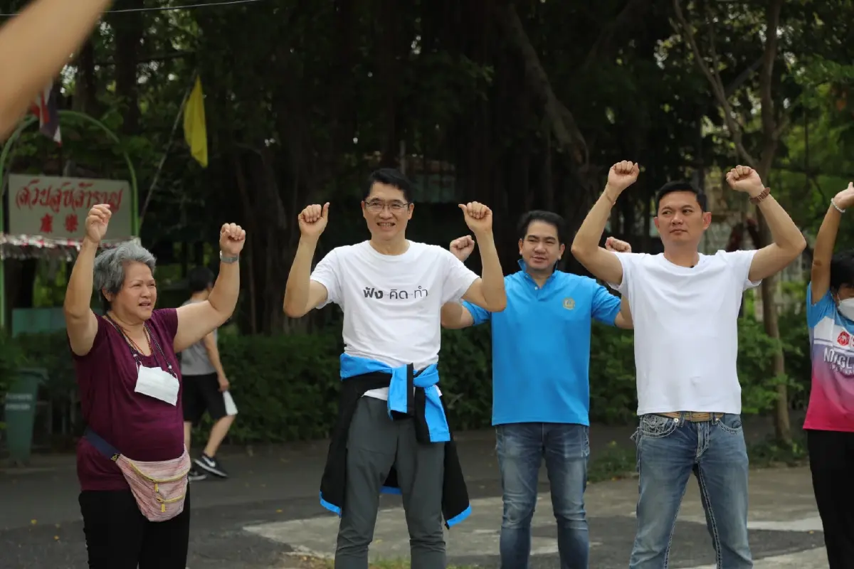 เลือกตั้ง66:‘องอาจ-เดียร์-เอ้’ นำทีม กทม. หาเสียงสาทร ประกาศสงคราม PM2.5