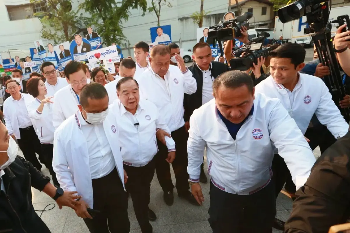 เลือกตั้ง66:ประวิตรติดเบอร์37หาเสียง เปิด85ผู้สมัครปาร์ตี้ลิสต์ พปชร.