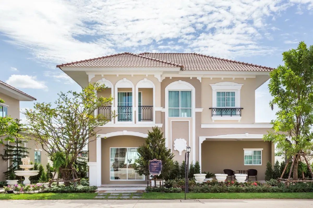 ลลิล พร็อพเพอร์ตี้ กับการก้าวสู่ปีที่ 37 อย่างแข็งแกร่ง