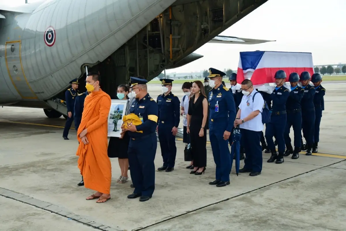 กองทัพอากาศ จัดพิธีรับร่างครูการบิน จากอุบัติเหตุเครื่องบินฝึก CT-4E