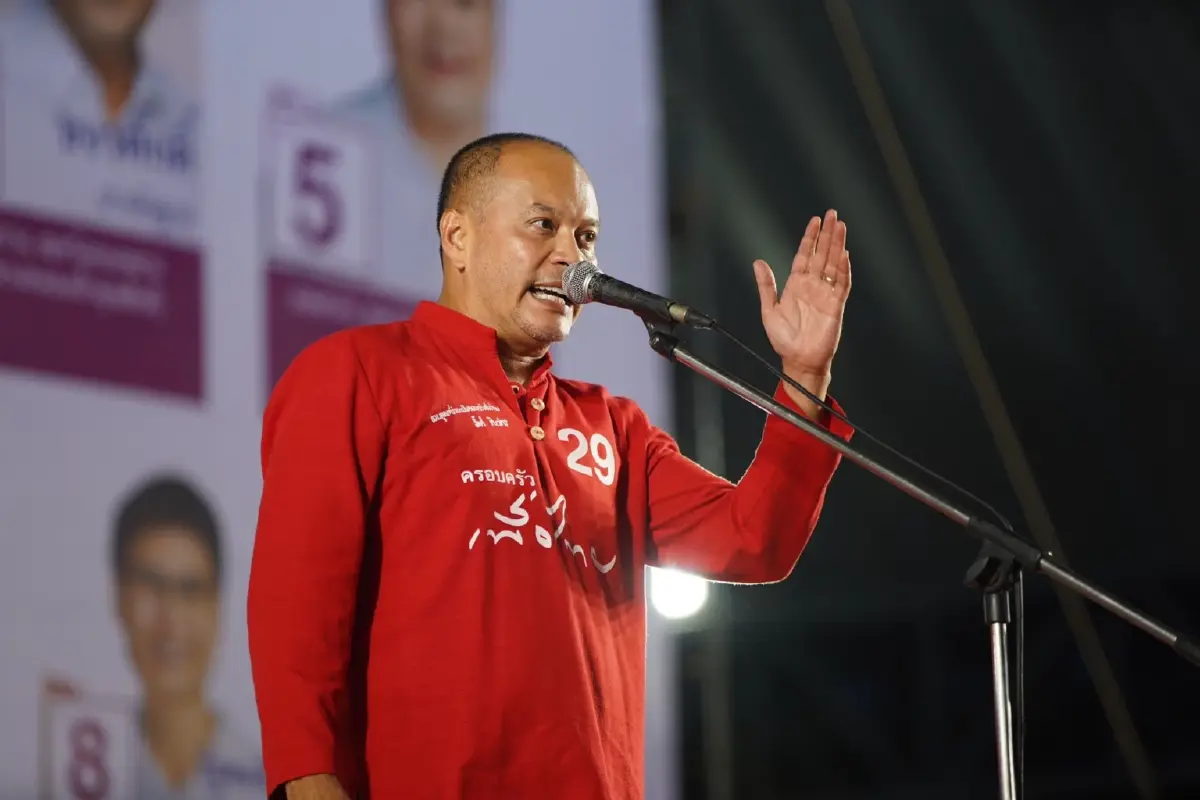 เลือกตั้ง66: “ณัฐวุฒิ” ลั่น นโยบายเงิน 10,000 บาท คิดมาแล้ว ไม่ขัดต่อกฎหมาย