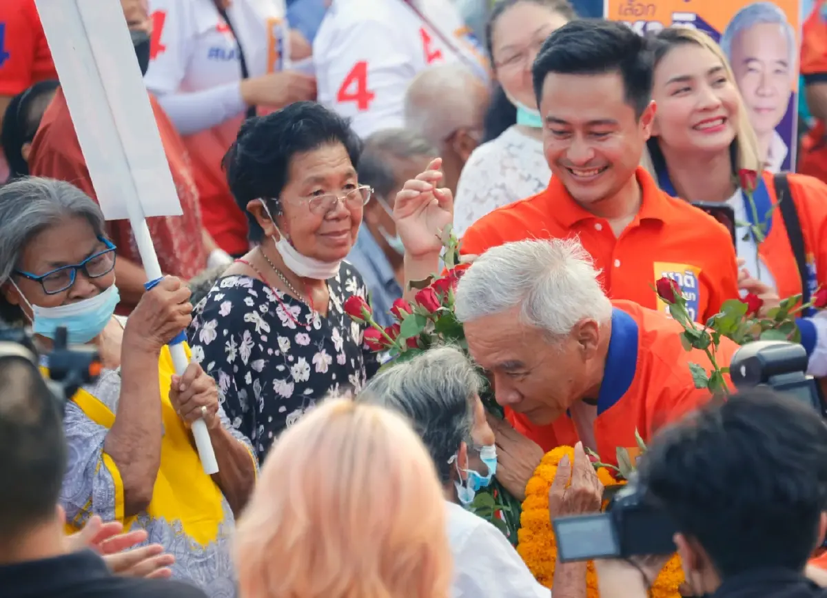 สุวัจน์ ลิปตพัลลภ ประธานพรรคชาติพัฒนากล้า