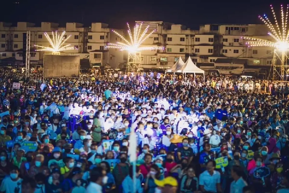 เลือกตั้ง66:ชวนควงอภิสิทธิ์ช่วยสาธิตหาเสียงขอชาวระยองเลือกประชาธิปัตย์