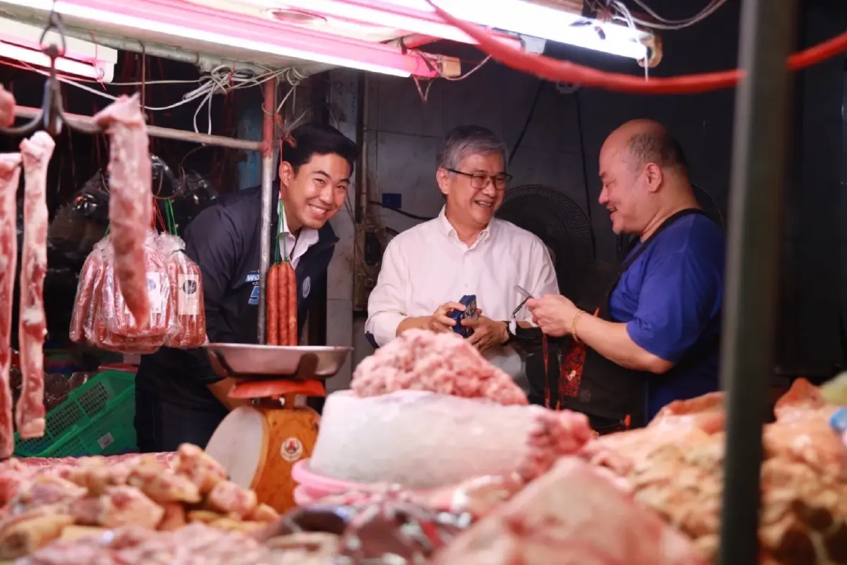 เลือกตั้ง66 : อภิรักษ์ ขอคะแนนให้ “เอิร์ธ พงศกร ขวัญเมือง”