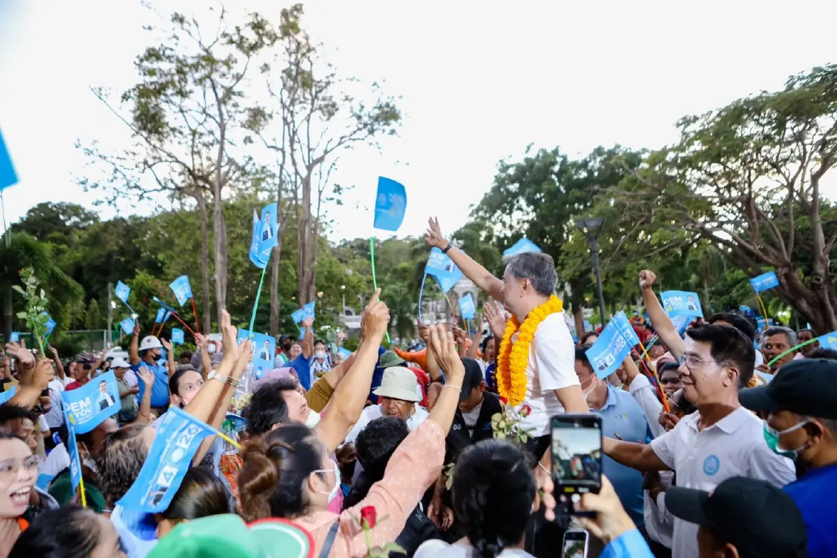 เลือกตั้ง66: อภิสิทธิ์ ขอโอกาสคนสงขลา ช่วยสรรเพชญ เข้าสภา