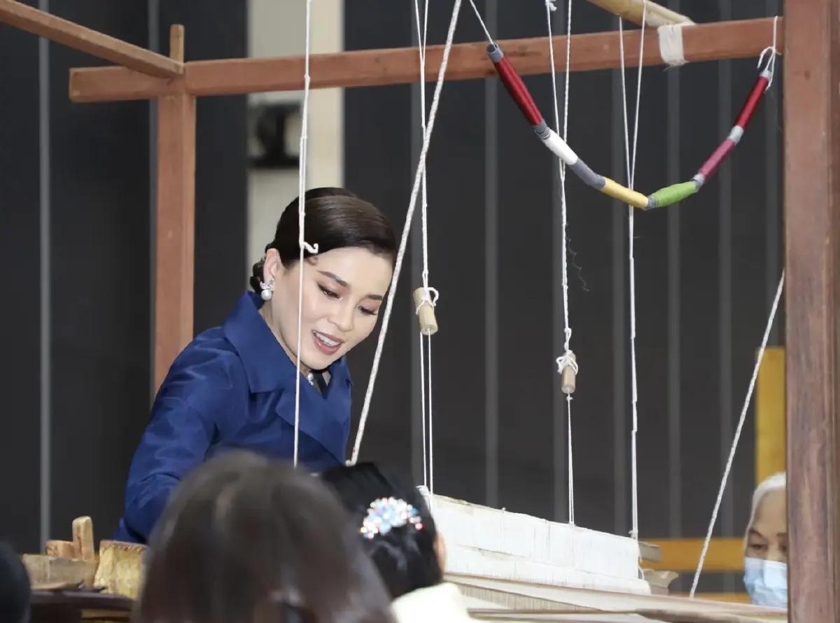 พระราชินี ทรงเปิดงานอัตลักษณ์แห่งสยาม ครั้งที่ 14