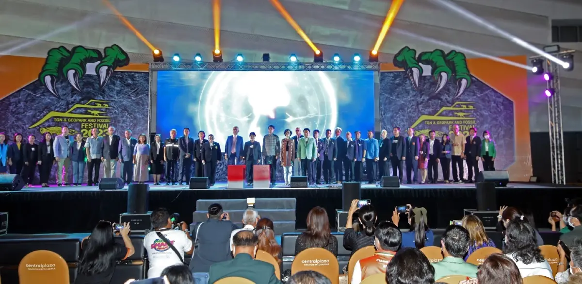 "สุวัจน์" ภูมิใจ 30 ปีขับเคลื่อนอุทยานธรณีโคราชสู่มรดกโลก