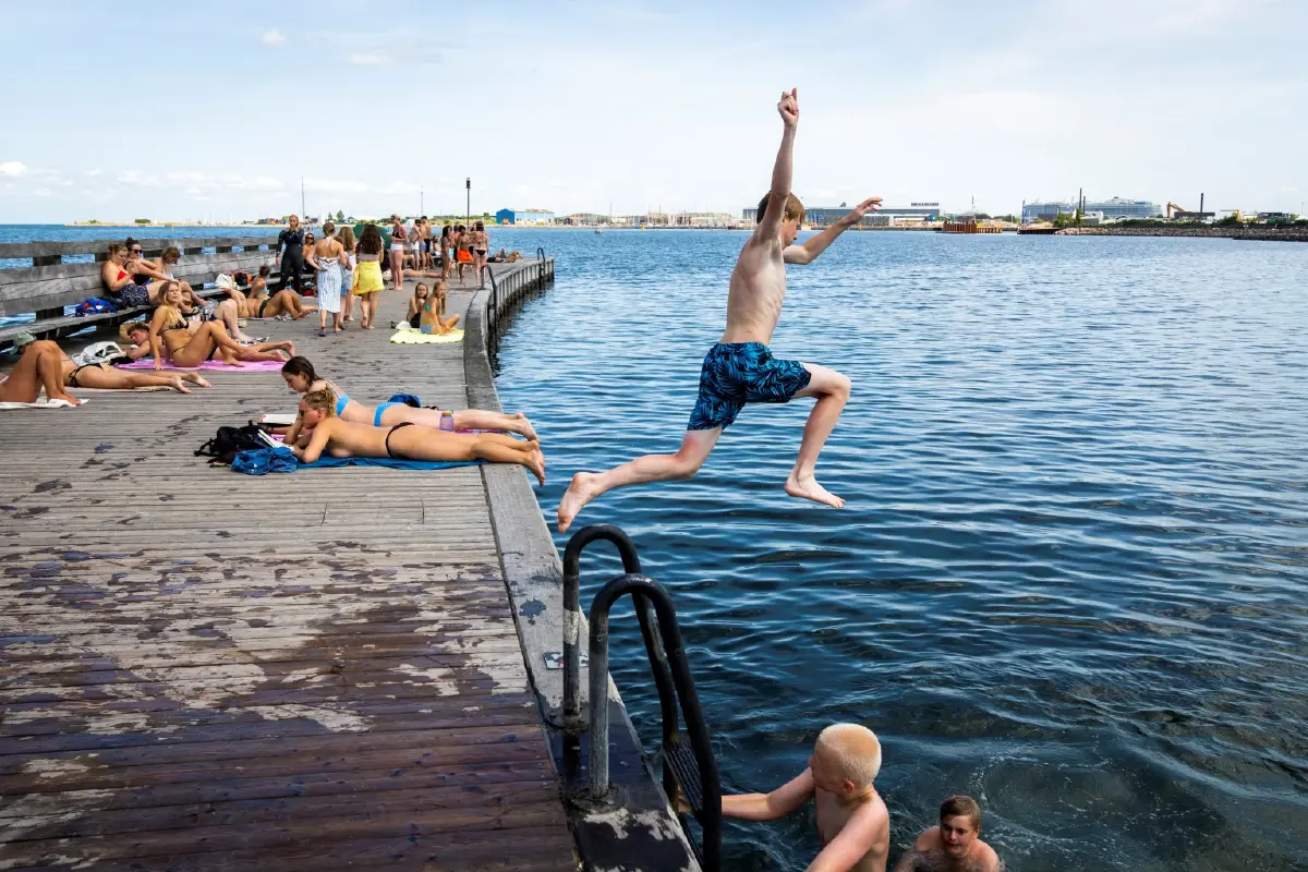 นักวิจัยเผย Climate change เป็นเหตุทำสีน้ำทะเลเปลี่ยนไป