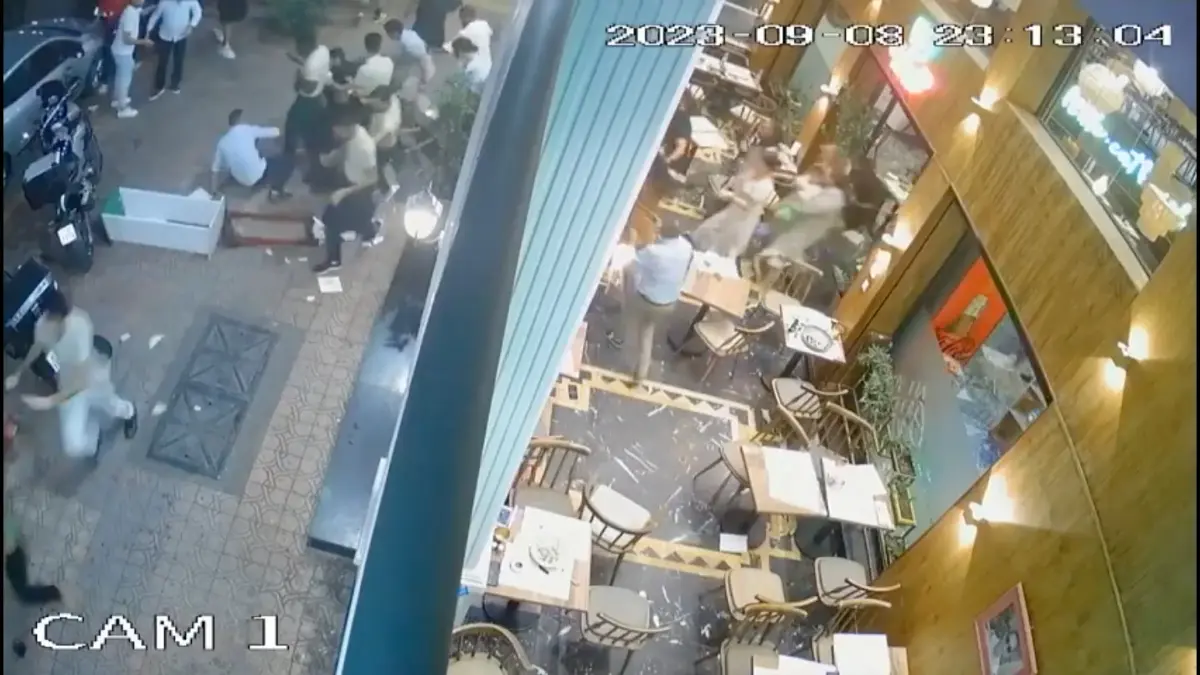 แผ่นดินไหวโมร็อกโก คร่าชีวิตผู้คนกว่า 1,300 ราย อาคารบ้านเรือนพังยับ