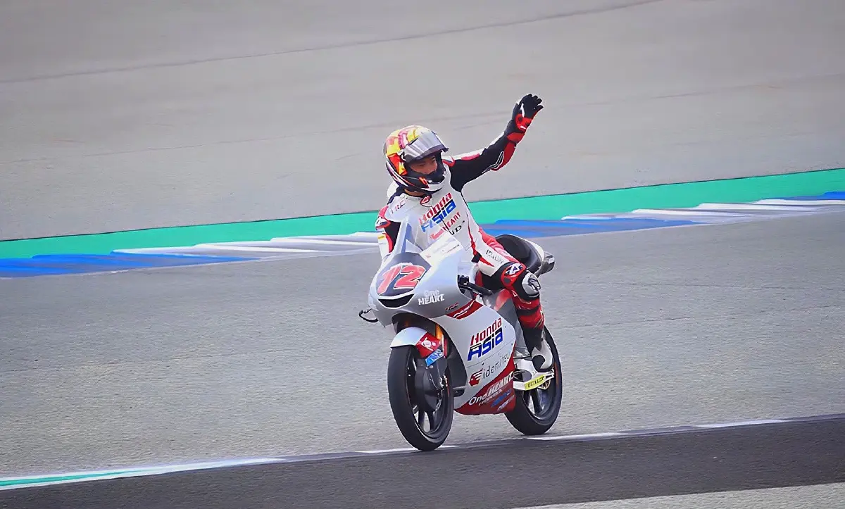 ก้อง สมเกียรติ จันทรา จบที่ 3 โมโตทู ไทย กรังด์ ปรีซ์ คว้าโพเดียม โฮมเรซ ครั้งแรก