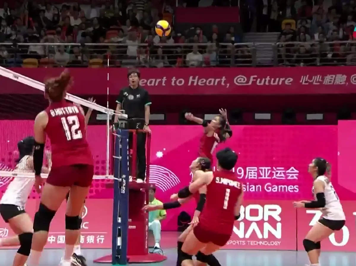 ผลวอลเลย์บอลหญิงไทย ชนะ เวียดนามขาด 3 เซ็ตรวด คว้าทองแดงเอเชียนเกมส์ 2022