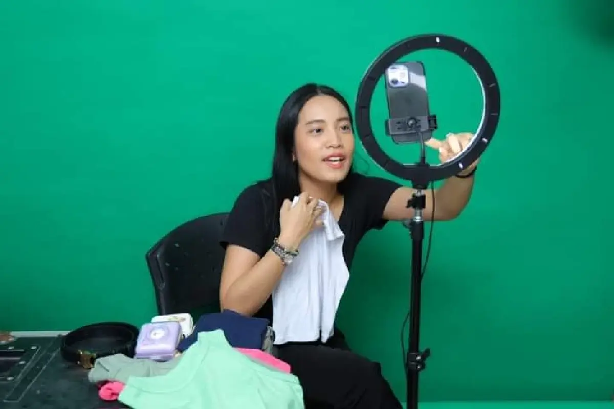 AIS ชูแพ็กเกจ Online Seller มัดใจพ่อค้า-แม่ค้า ออนไลน์