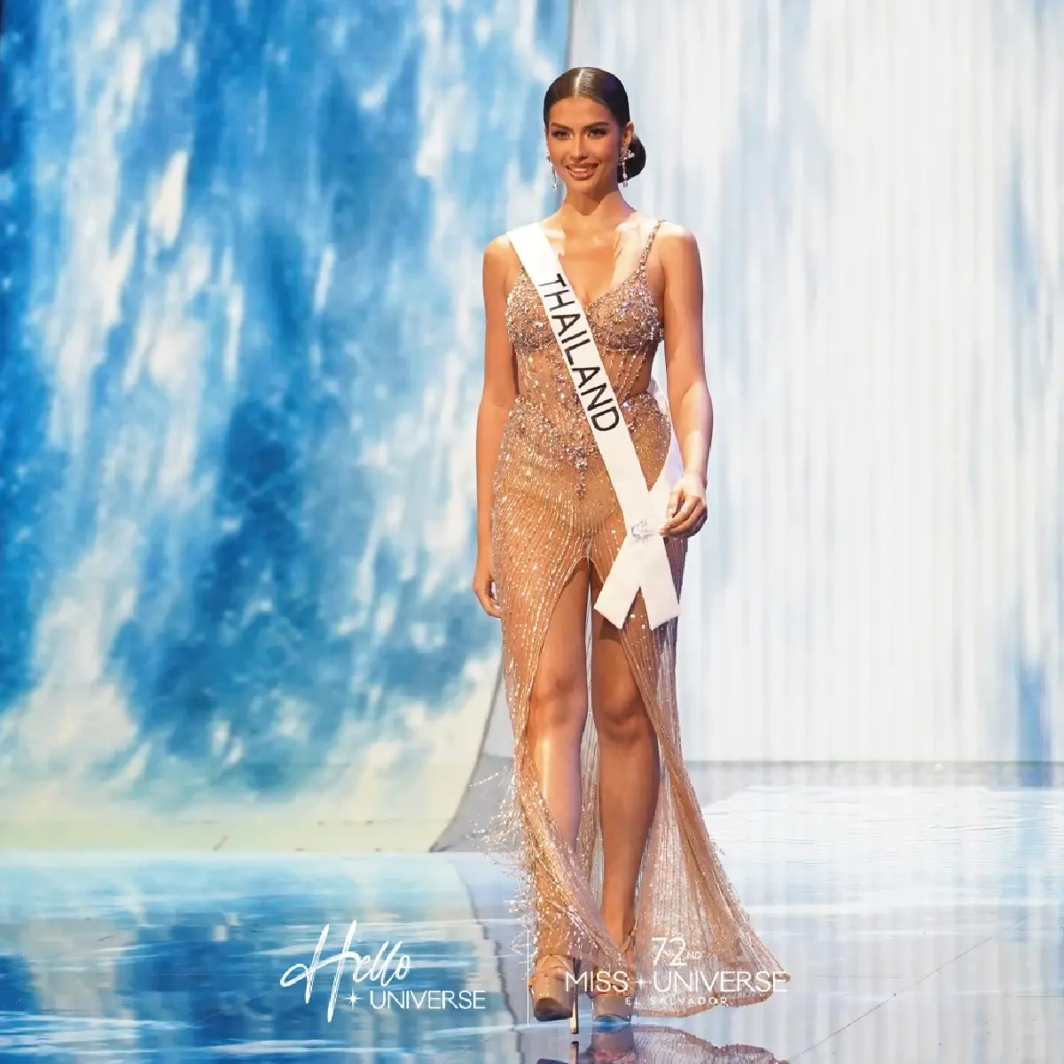 ‘แอนโทเนีย’ คว้ารองอันดับ 1 'ผู้หญิงที่สวยที่สุดในโลก'