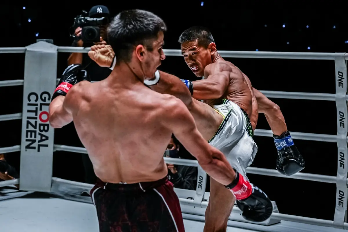 ผลมวย ONE ลุมพินี คู่เอก “โลโบ” โหดจัดน็อก “ก้าวหน้า” ตั้งแต่ยกแรก