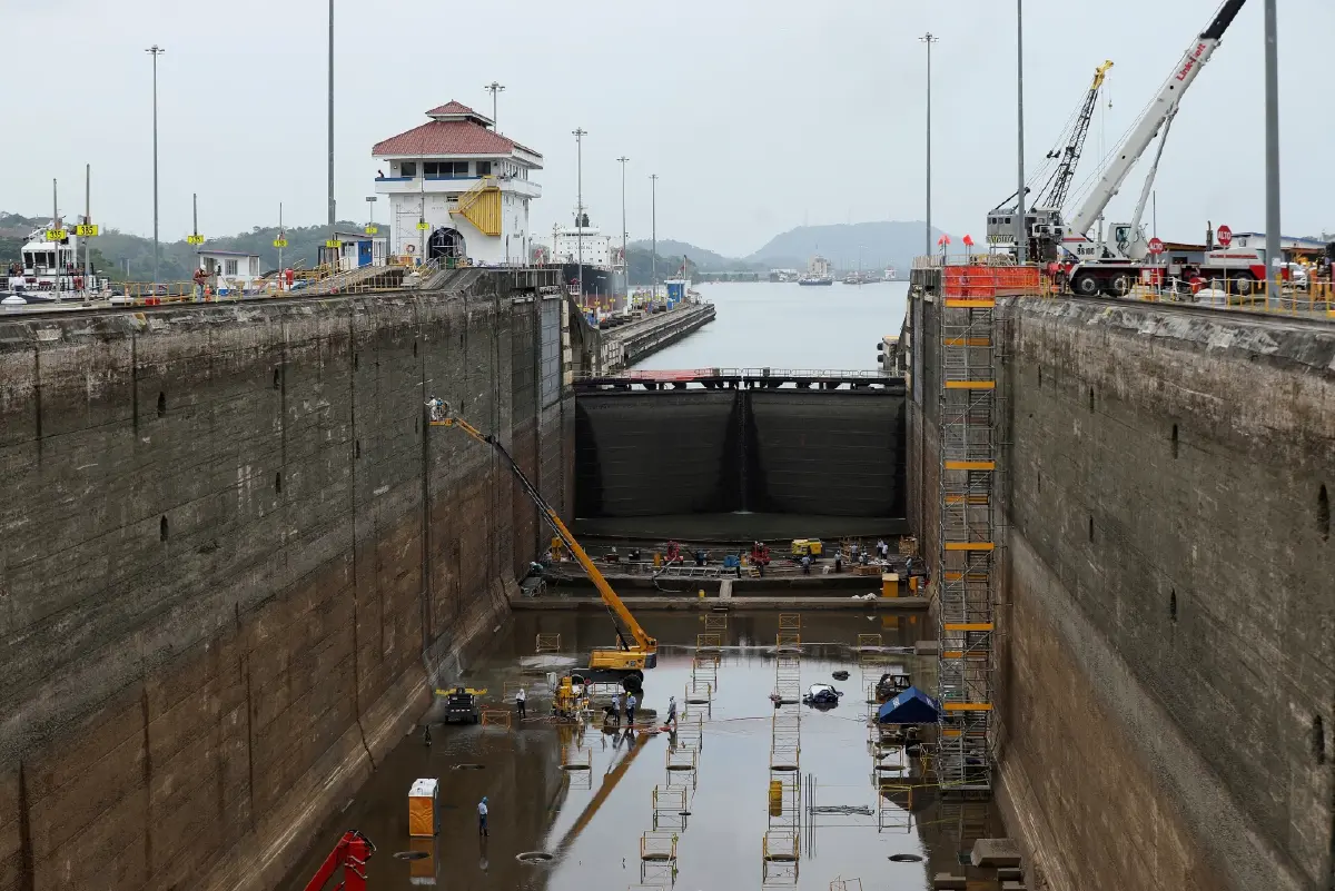คลองปานามา ลดจำนวนคิวจองช่องทางเรือ จากภัยแล้งรุนแรงขึ้น