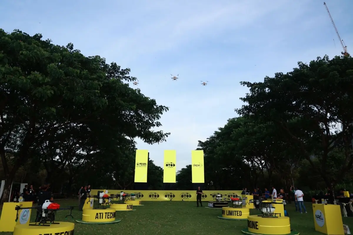 “ดีอี – ดีป้า” จุดพลุโครงการ 1 ตำบล 1 ดิจิทัล - ชุมชนโดรนใจ มุ่งยกระดับเกษตรไทย