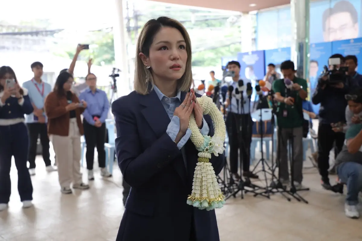 'มาดามเดียร์'เสนอตัวชิงเก้าอี้หัวหน้าปชป.คนใหม่ฟื้นอุดมการณ์พรรค 