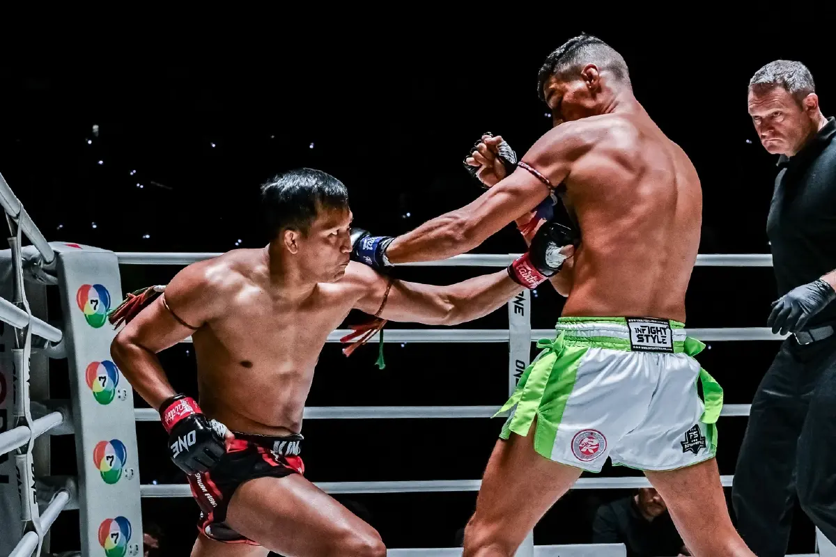 ผลมวย ONE ลุมพินี คู่เอก “โลโบ” โหดจัดน็อก “ก้าวหน้า” ตั้งแต่ยกแรก