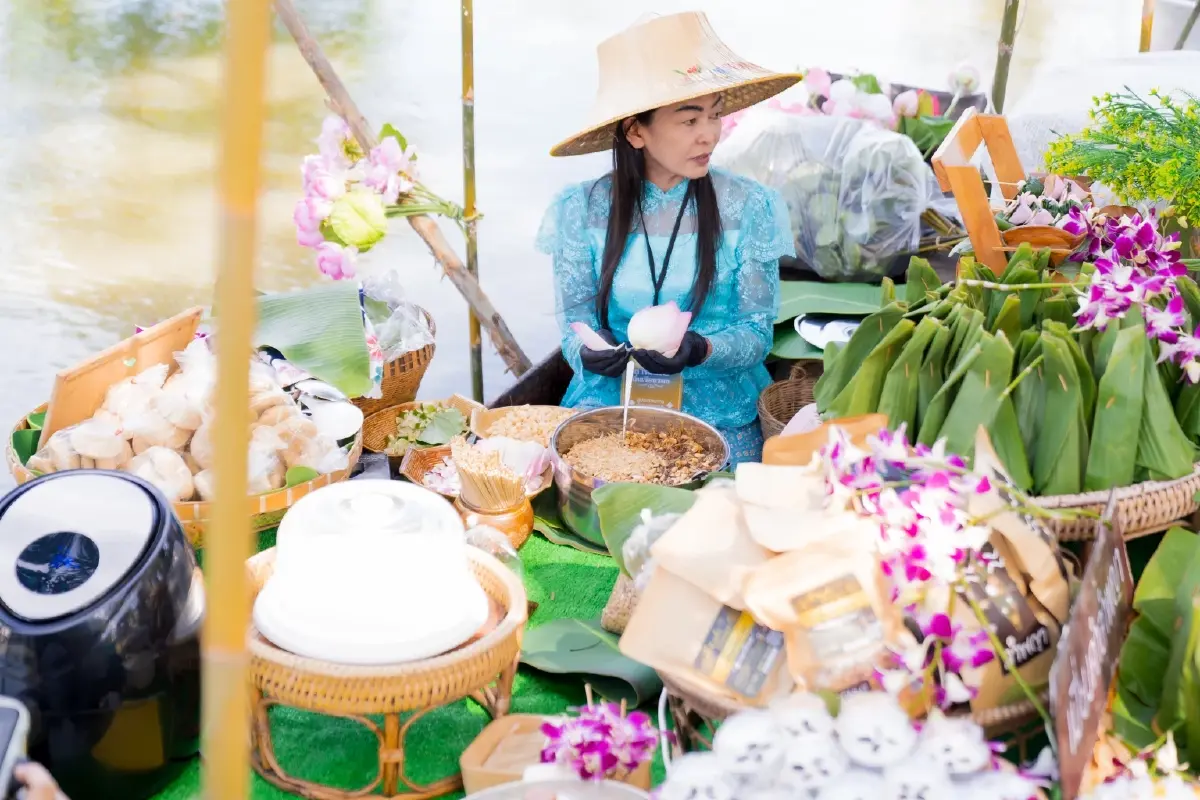 เที่ยวส่งท้ายปี รับบรรยากาศธรรมชาติ กับ งานพรรณไม้งามอร่ามสวนหลวง ร.๙