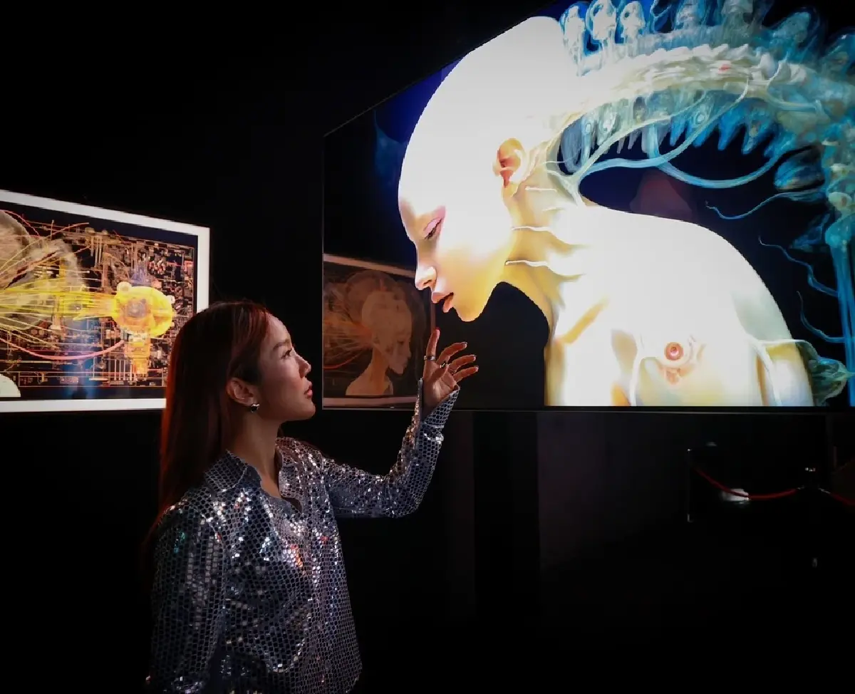 'ดิจิทัลแคนวาส' เทรนด์การแต่งบ้านแห่งอนาคต เปลี่ยนบ้านเป็นงานอาร์ตสุดล้ำ