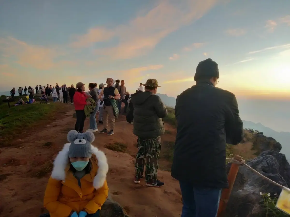 "หนาวนี้เที่ยวอุทยานแห่งชาติ แจกบัตรเที่ยวอุทยานฯ ฟรี! 1ปี