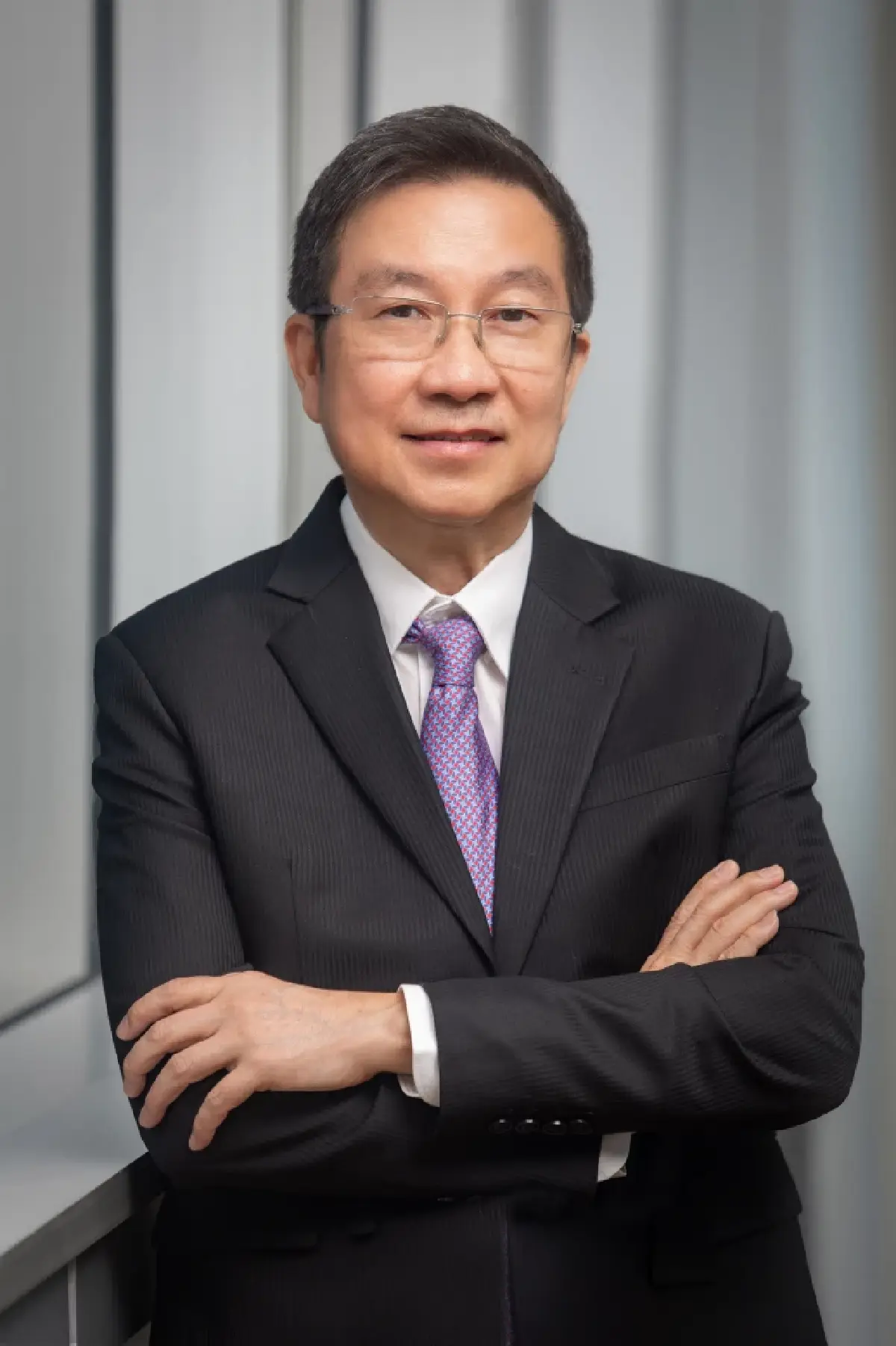 "LH"สู้ศึกกำลังซื้อหด-แบงก์คุมเข้ม ลุยเปิด11โครงการ-ซื้อโรงแรมเสริมทัพ