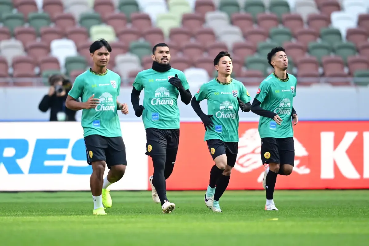 "อิชิอิ" ยังอุบไต๋ ! ทีมชาติไทยเตรียมประกาศ 26 ขุนพลลุย เอเชียน คัพ 4 ม.ค. 67