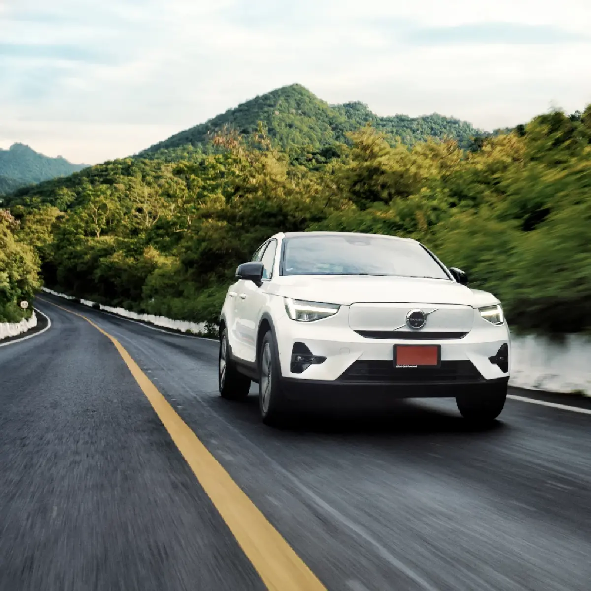 วอลโว่ ทุ่มกว่า 100 ล้านบาท ผุดโรงงานรีไซเคิล-ซ่อมแบตอีวีในไทย