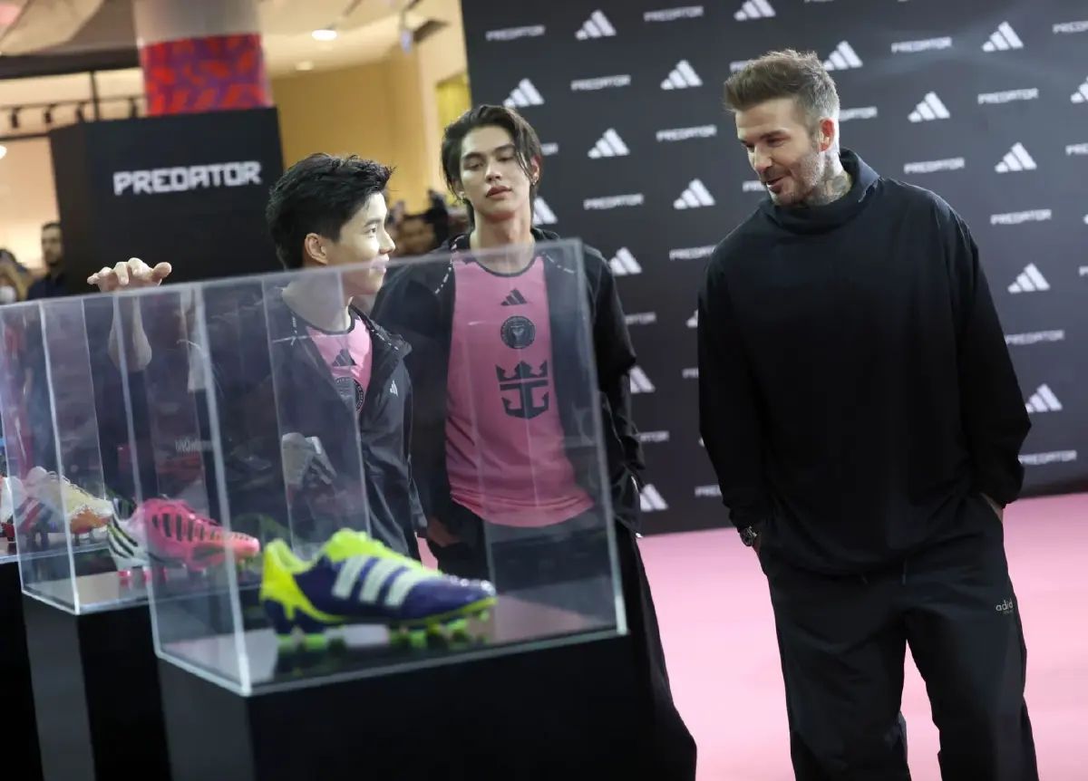 กรี๊ดห้างแตก "เบ็คแฮม" มาไทยร่วมงาน THE LEGEND OF PREDATOR (อัลบั้มภาพ)