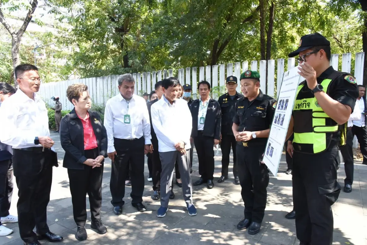 ย้ายซากรถจอดทิ้งร้างกลางกรุง สถิติ 5 ปี จอดทิ้ง 1,399 คัน