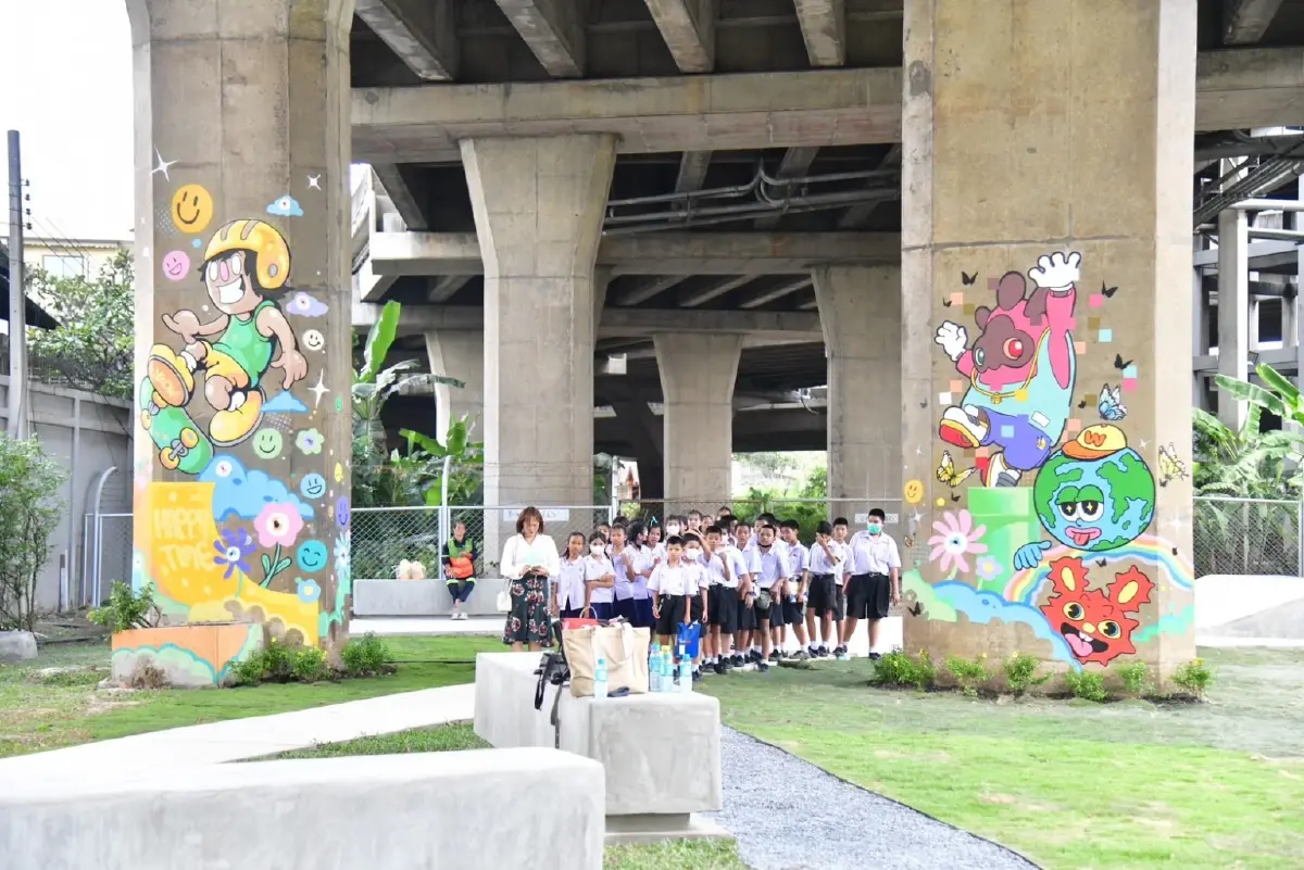 เปิด "สวน 50 สุข" บริการฟรีสุขภาพและคุณภาพชีวิตและเป็นมิตรกับสัตว์เลี้ยง