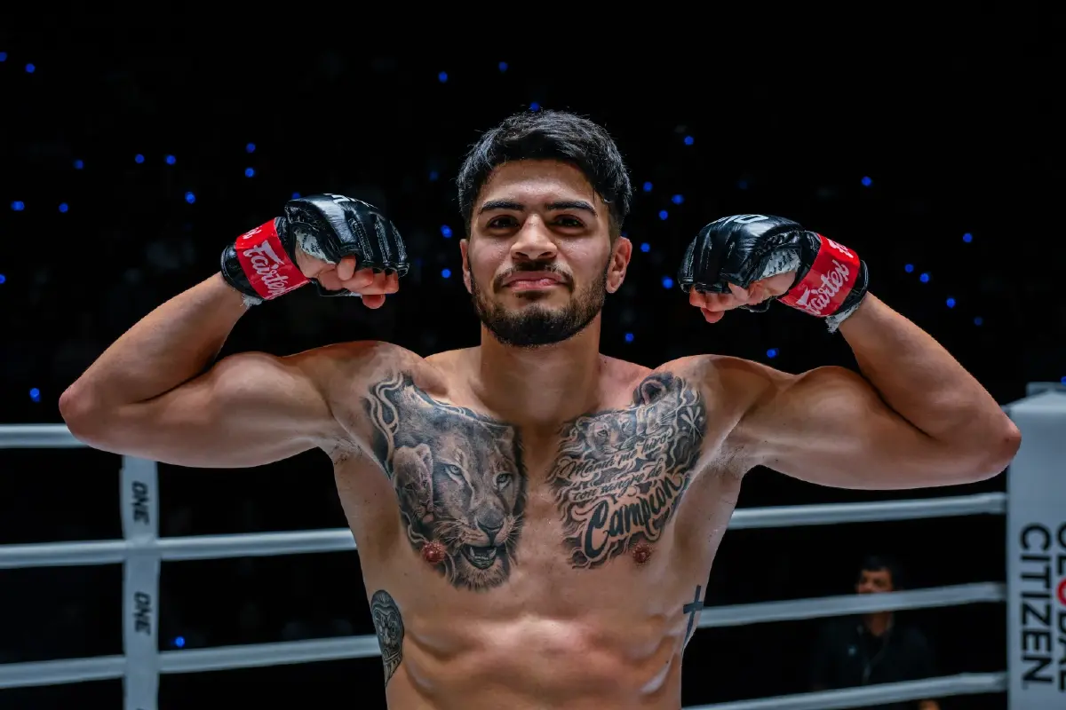 ผลมวย ONE ลุมพินี 50  “คมอาวุธ”ทำแฮททริก ย้ำชัย “ยอดภูผา” 3 ไฟท์ติด