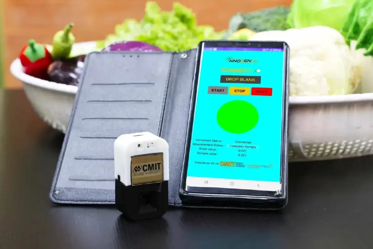 ไทยทำ! 'เค-เวจจี้ สกรีน' เครื่องตรวจจับสารพิษในผักผลไม้แบบพกพา