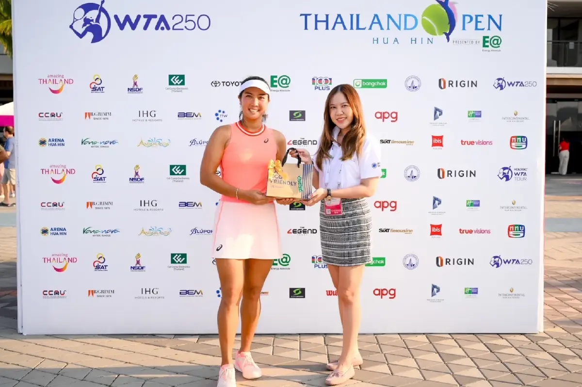 บลูพอร์ต หัวหิน ปลุกกระแสผ้าไทย โชว์ ในการแข่งขัน ไทยแลนด์โอเพ่น 2024