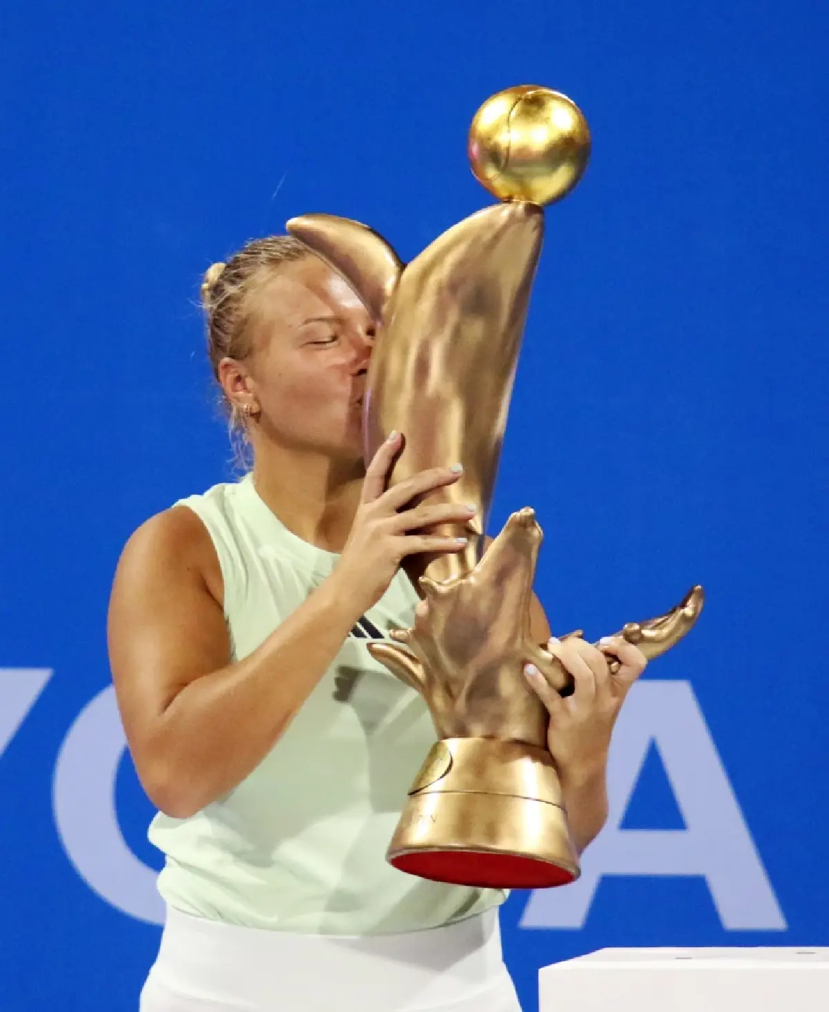 สุวัจน์ ยินดี"ไดอาน่า ชไนเดอร์" แชมป์หญิงเดี่ยว ไทยแลนด์โอเพ่น 2024