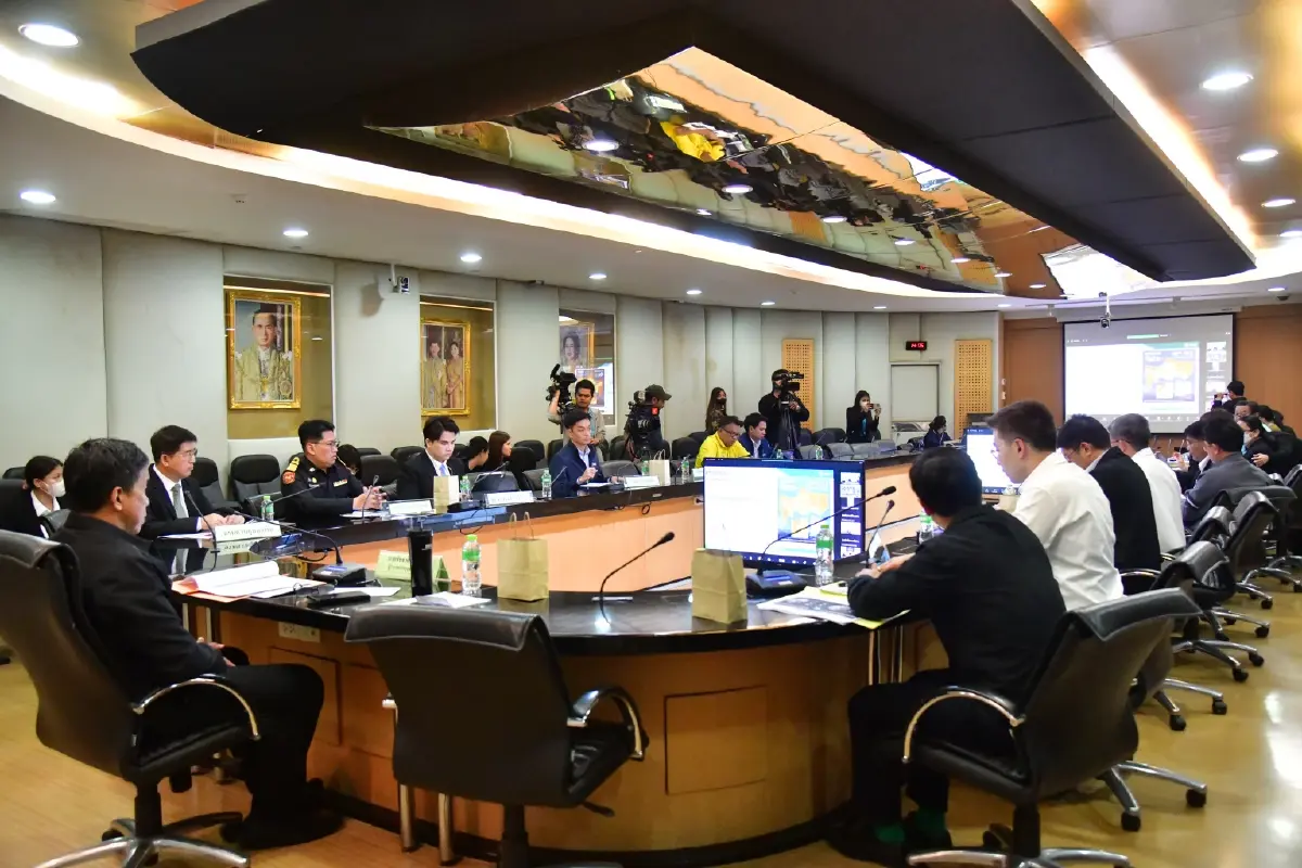 กทม.โชว์ผลงานมาตรการลดฝุ่น 1 ปี 30 กว่าเรื่อง เตรียมปรับเกณฑ์ Work from Home