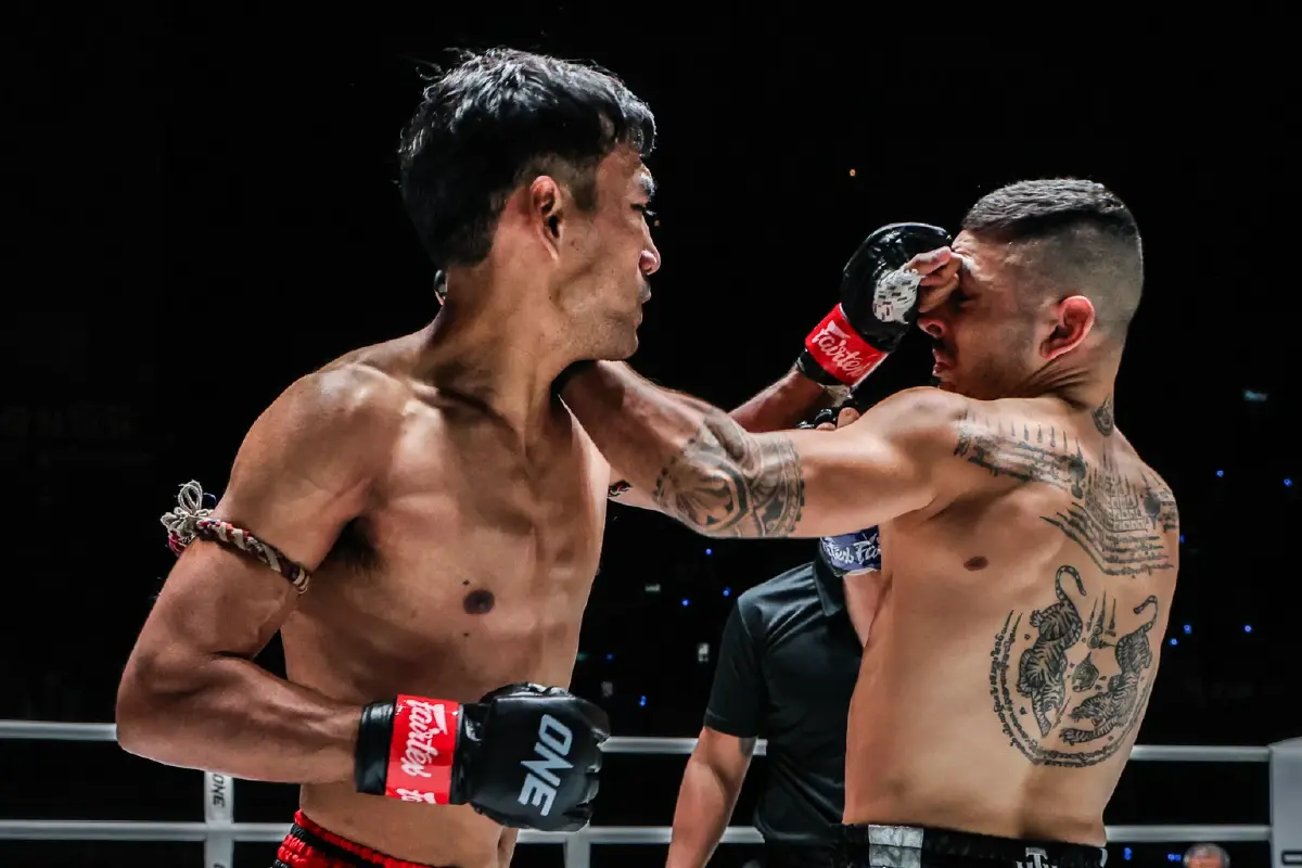 ผลมวย ONE ลุมพินี 52 “กุหลาบดำ” อัด “จูลิโอ” ยืดไร้พ่ายต่างชาติ