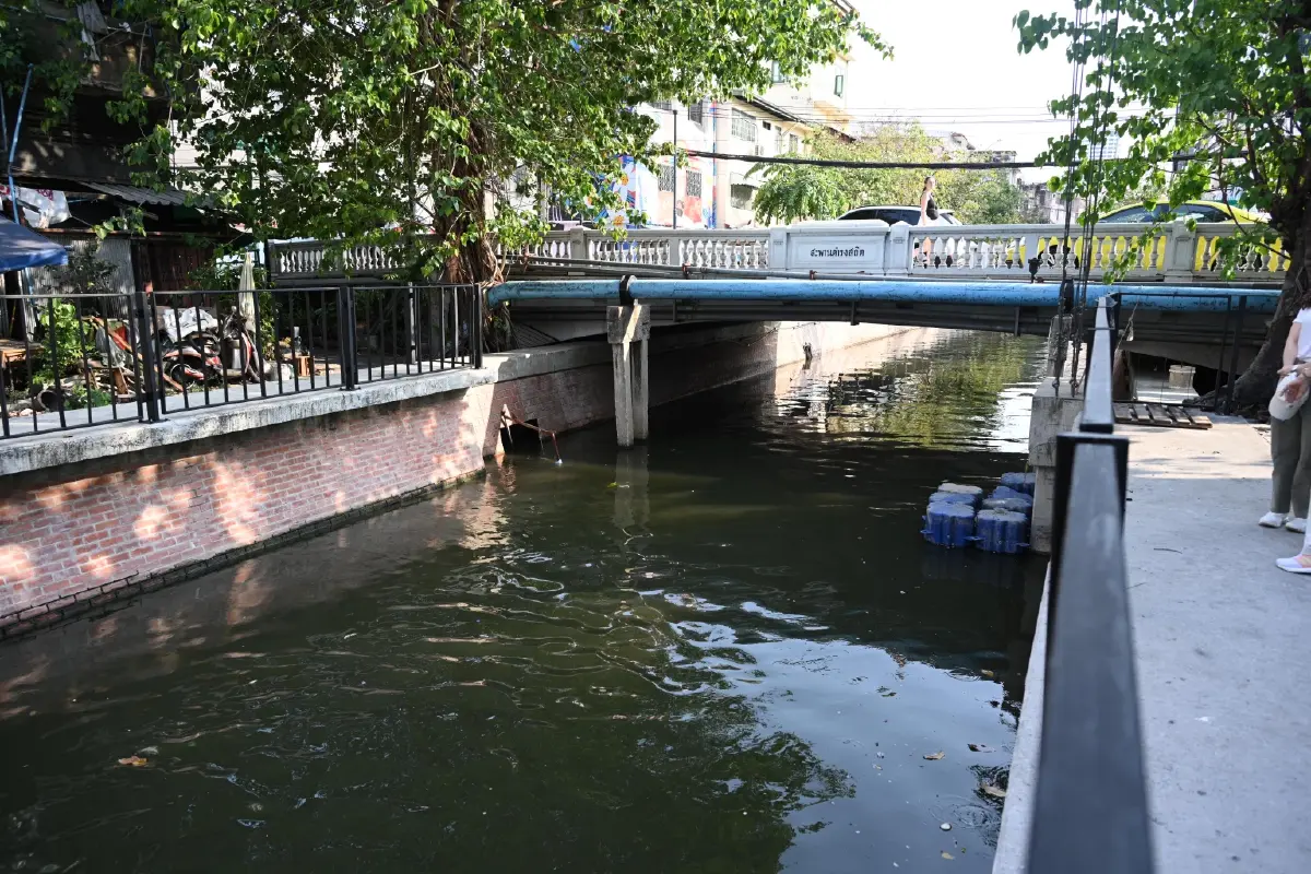 กทม.ชี้แจงภาพจอดอยู่ริมคลองโอ่งอ่าง พร้อมเปิดแผน ฟื้นฟู 3 ระยะ