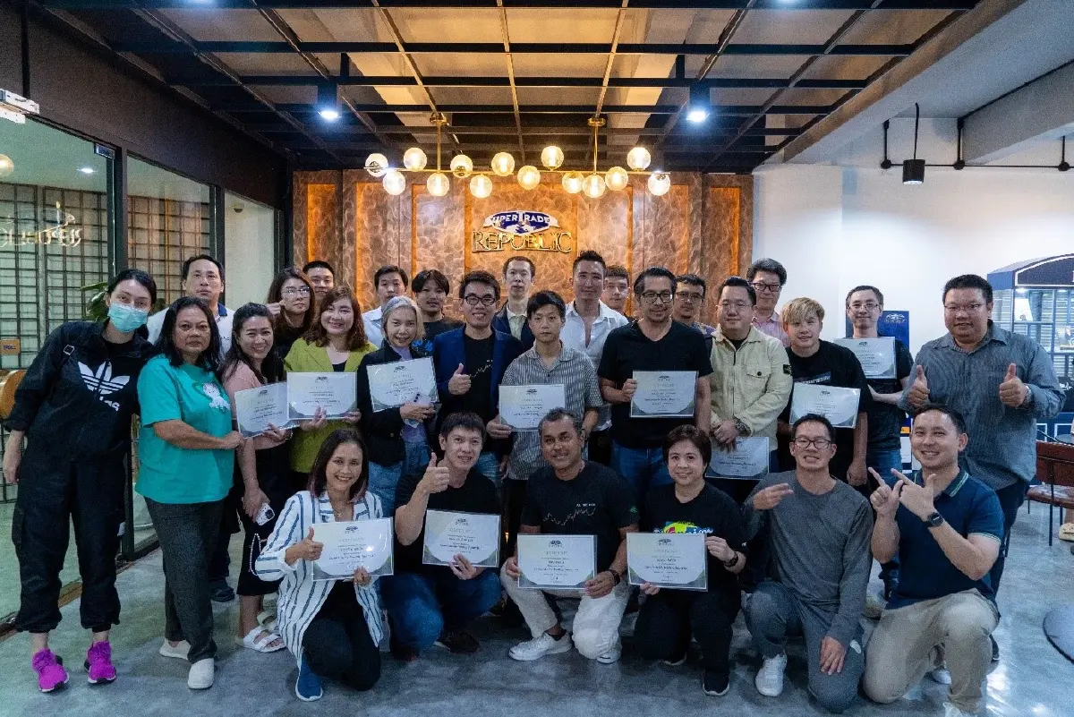 “Super Trader Republic” สถาบันผู้ปั้นเทรดเดอร์มือทอง