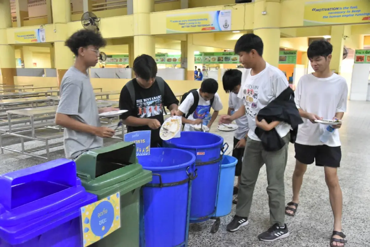 กทม.เร่งเดินหน้าจัดระเบียบผู้ค้าตลาดห้วยขวาง