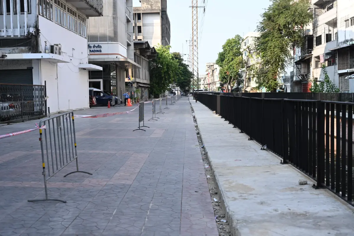 กทม.ชี้แจงภาพจอดอยู่ริมคลองโอ่งอ่าง พร้อมเปิดแผน ฟื้นฟู 3 ระยะ