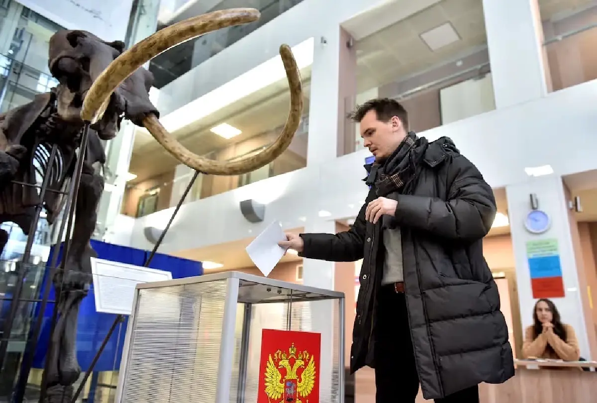 ปูตินชนะการเลือกตั้งรัสเซียถล่มทลาย ผู้ใช้สิทธิสูงสุดเป็นประวัติการณ์