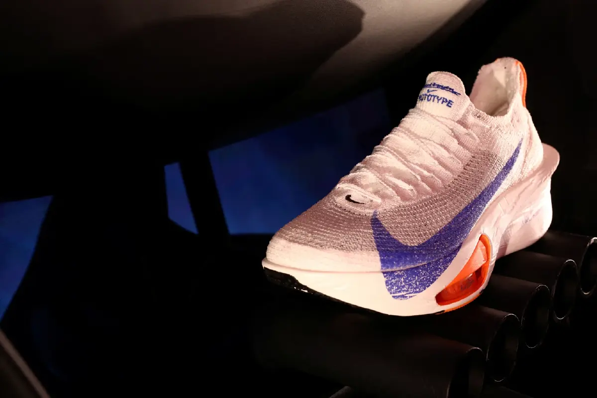 1 ในรองเท้าตัวใหม่ที่ออกแบบโดย AI 