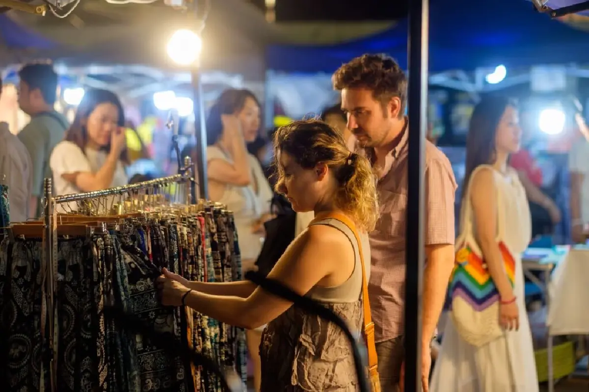 ชวนนักออกแบบรุ่นใหม่ ต่อยอด “กางเกงช้าง” ส่งเสริม Soft Power ไทย